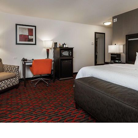 Hampton Inn & Suites By Hilton Lethbridge Εξωτερικό φωτογραφία