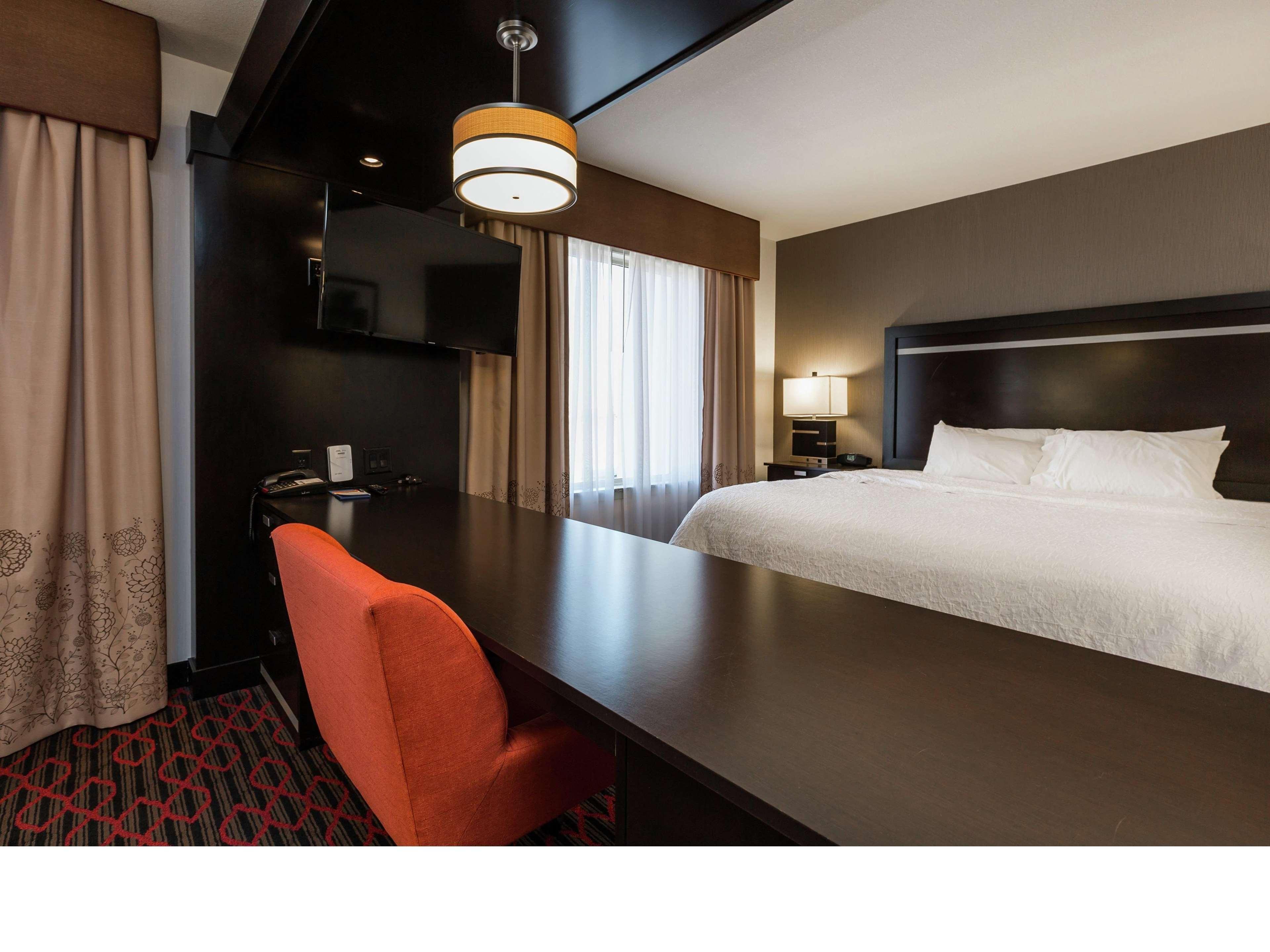 Hampton Inn & Suites By Hilton Lethbridge Εξωτερικό φωτογραφία