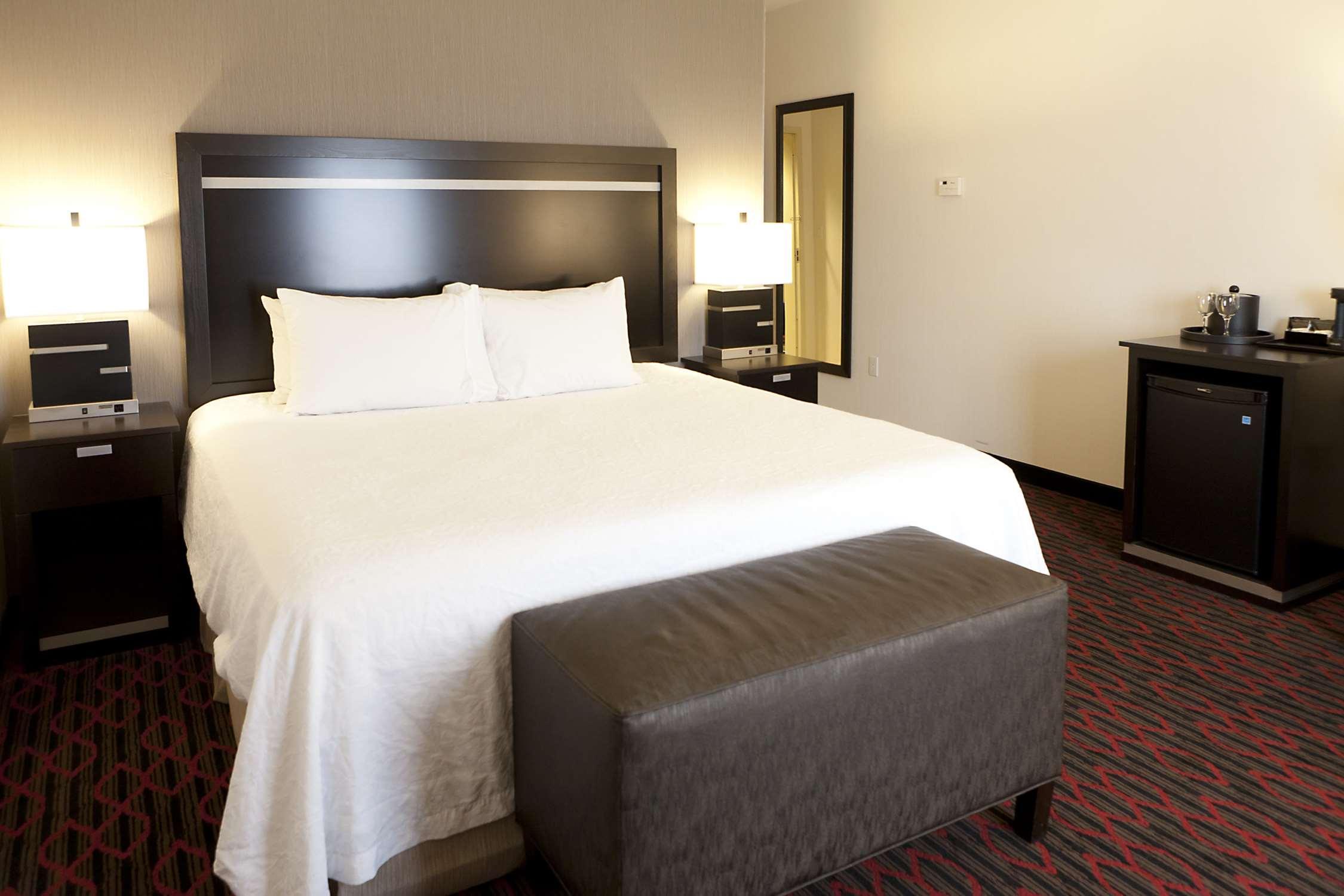 Hampton Inn & Suites By Hilton Lethbridge Εξωτερικό φωτογραφία