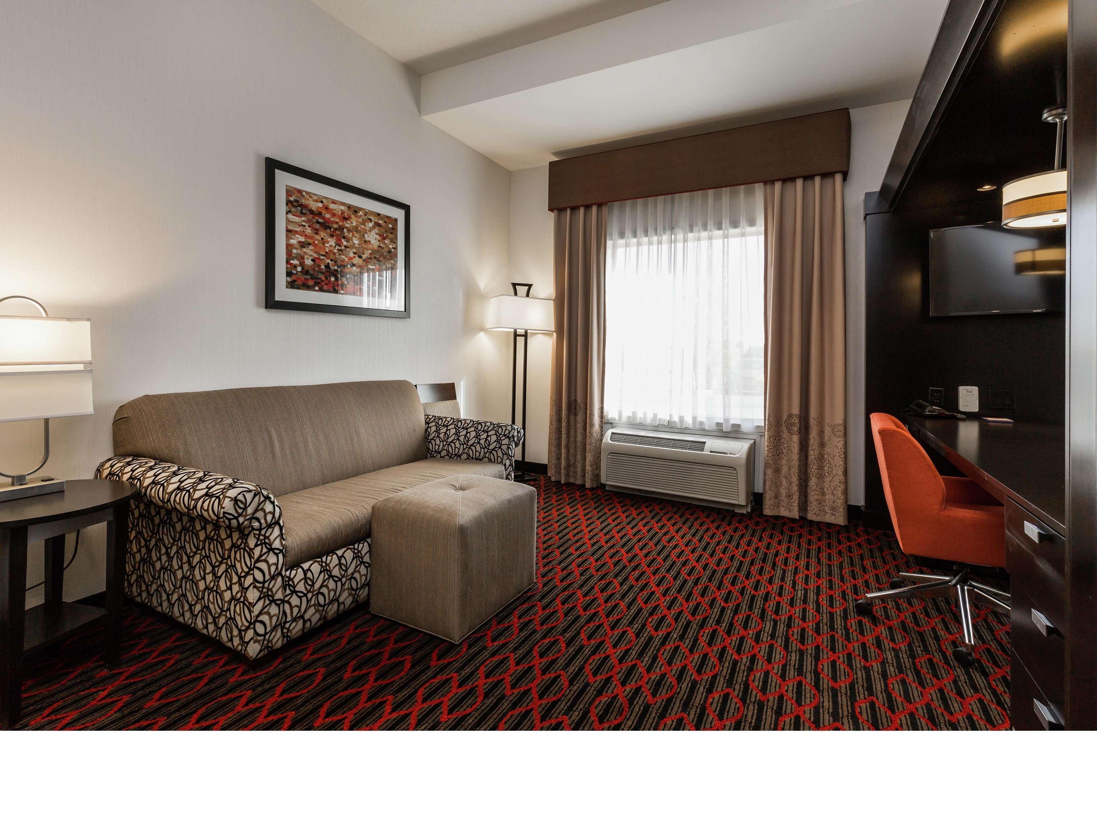 Hampton Inn & Suites By Hilton Lethbridge Εξωτερικό φωτογραφία