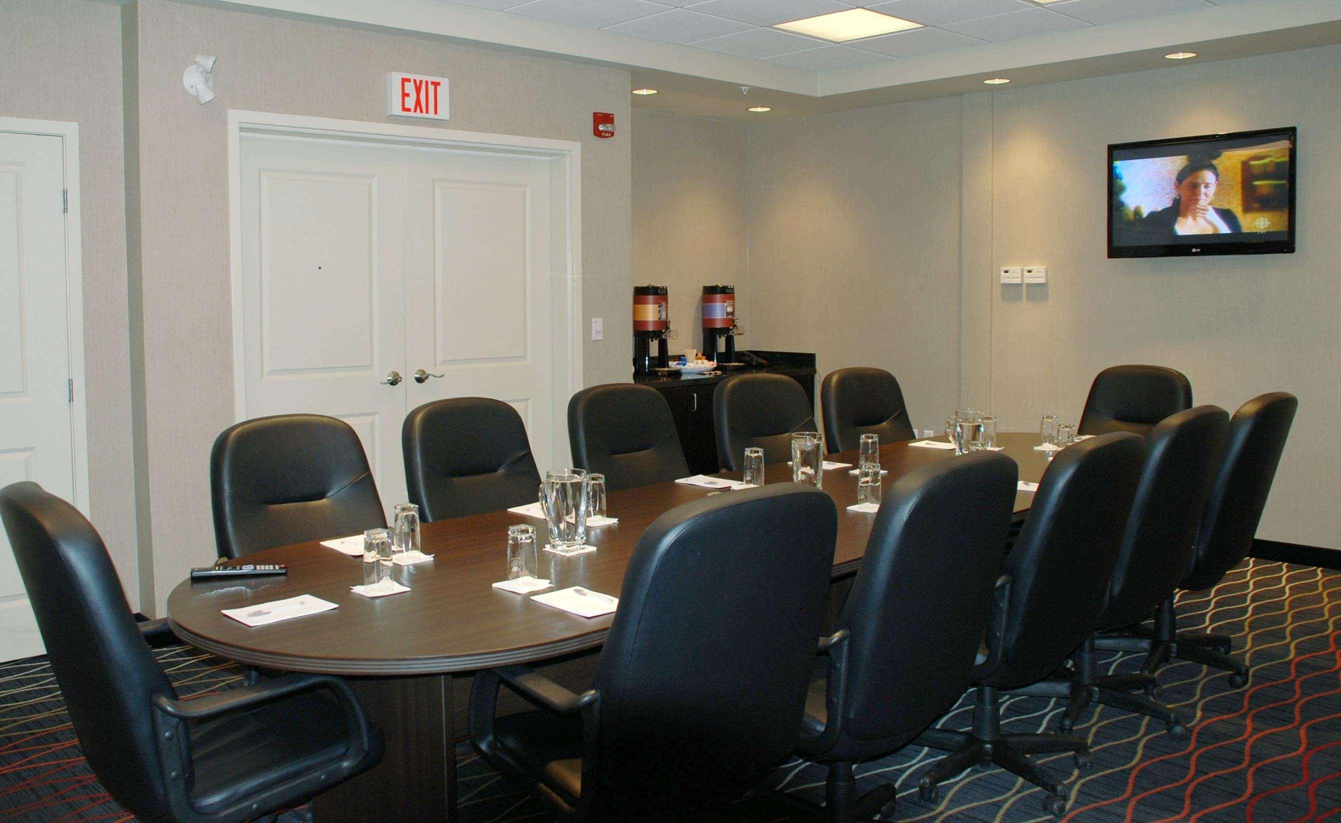 Hampton Inn & Suites By Hilton Lethbridge Ανέσεις φωτογραφία