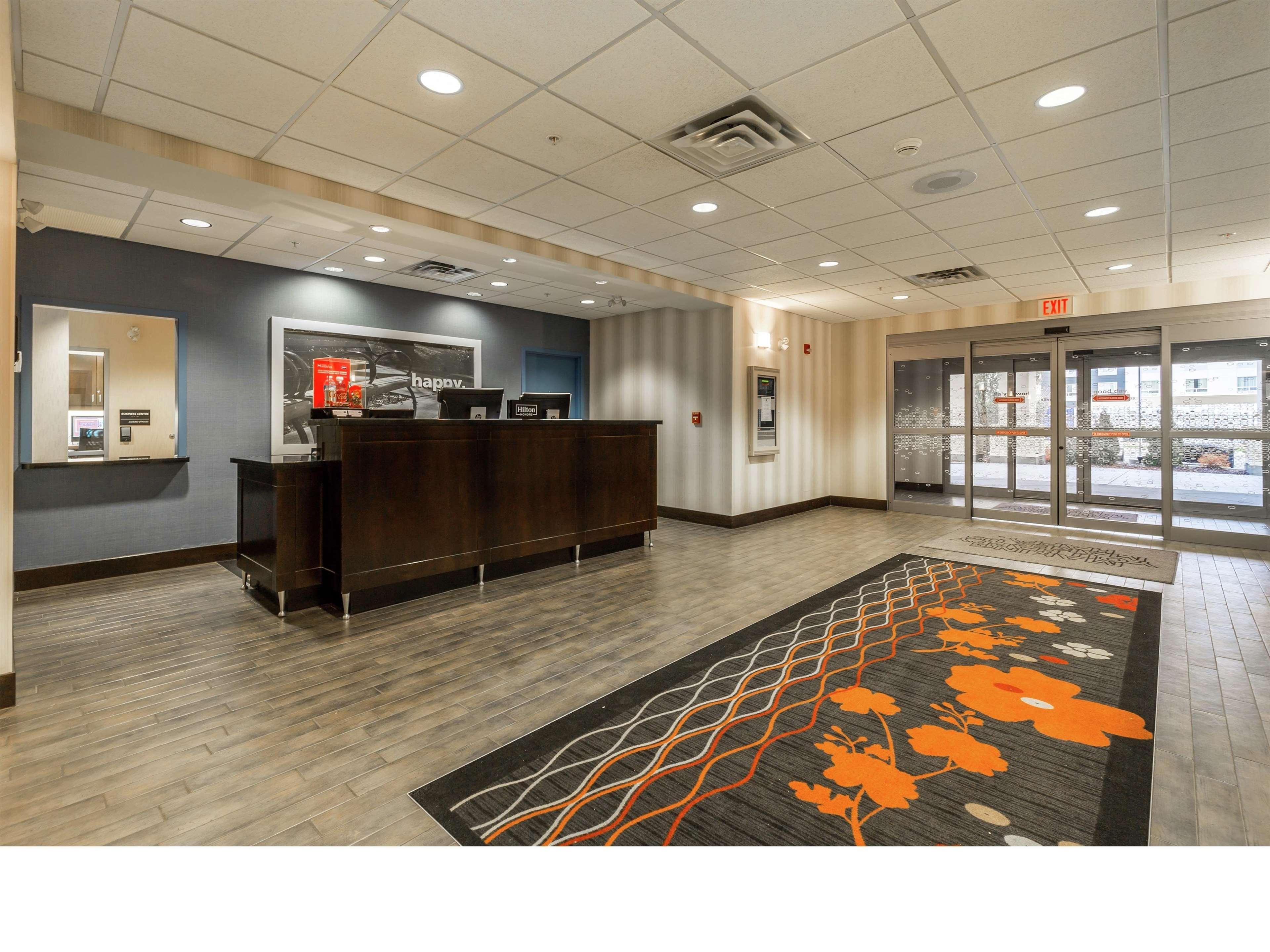 Hampton Inn & Suites By Hilton Lethbridge Εξωτερικό φωτογραφία