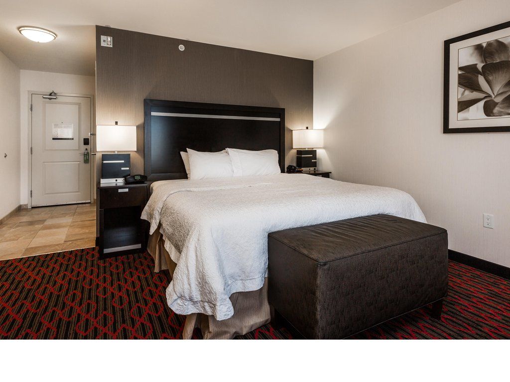 Hampton Inn & Suites By Hilton Lethbridge Εξωτερικό φωτογραφία