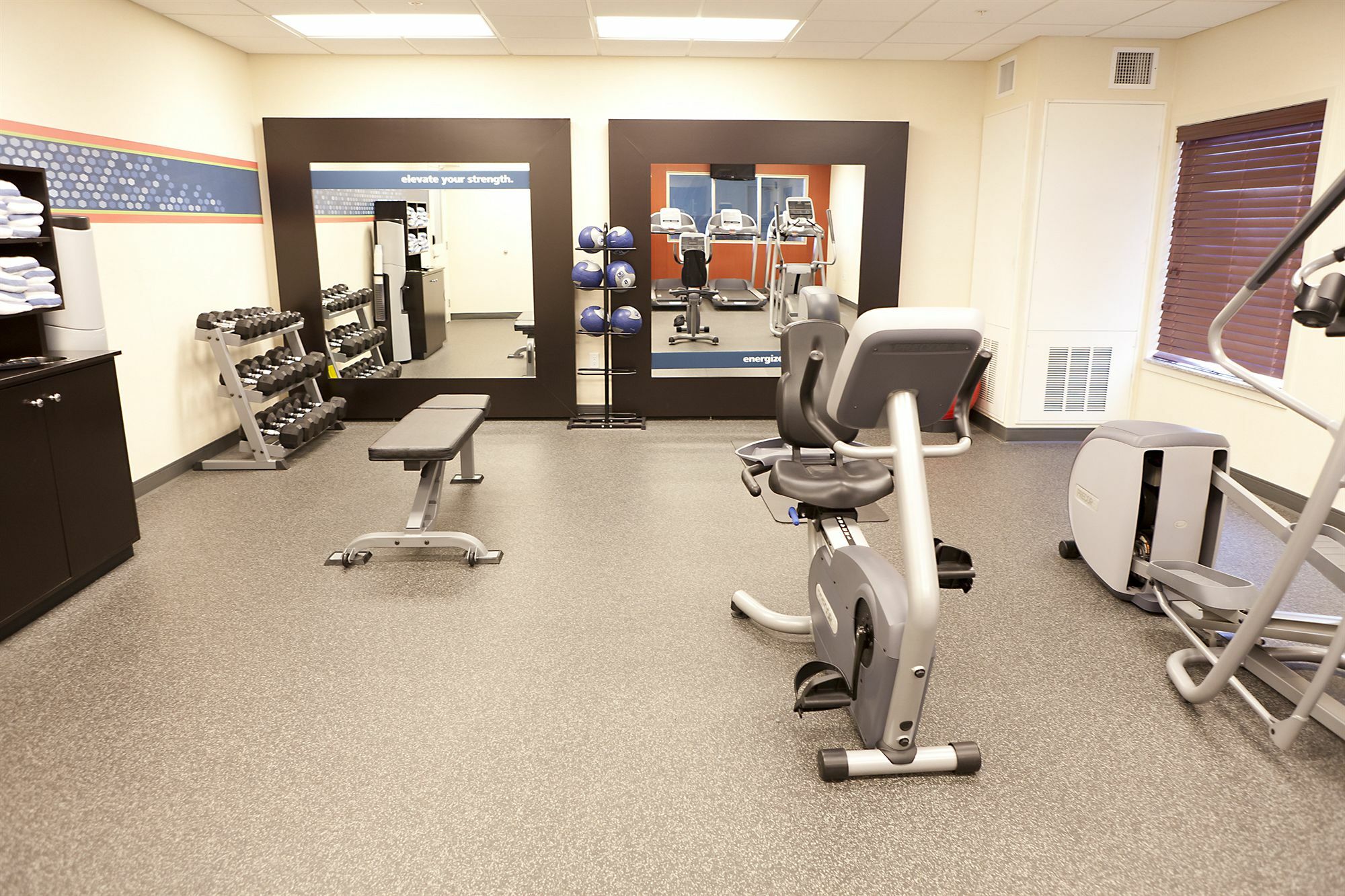 Hampton Inn & Suites By Hilton Lethbridge Εξωτερικό φωτογραφία